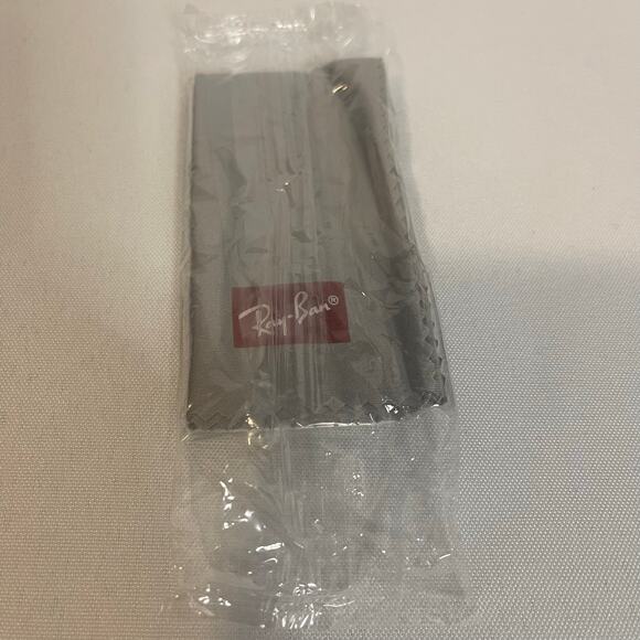 Ray Ban New in box 0RB3687 Gunmetal Green Polarized sunglasses - Picture 5 of 7